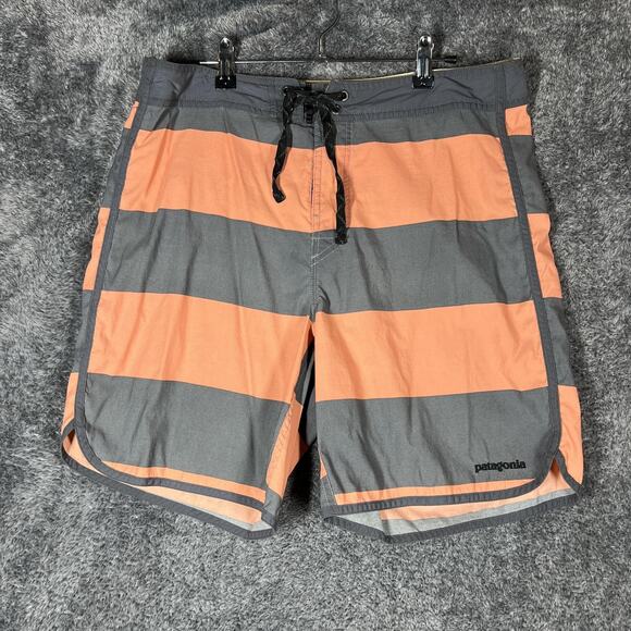 Patagonia Board Shorts Mens 33 Striped Swim Trunks Surf 86730SP17 - Picture 1 of 8